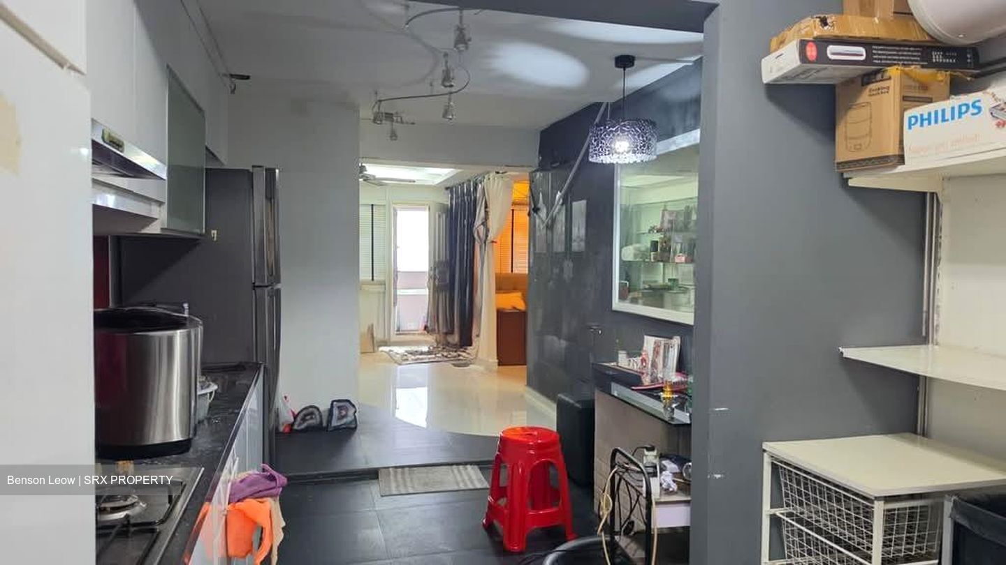 Blk 32 Balam Gardens (Geylang), HDB 3 Rooms #585227751